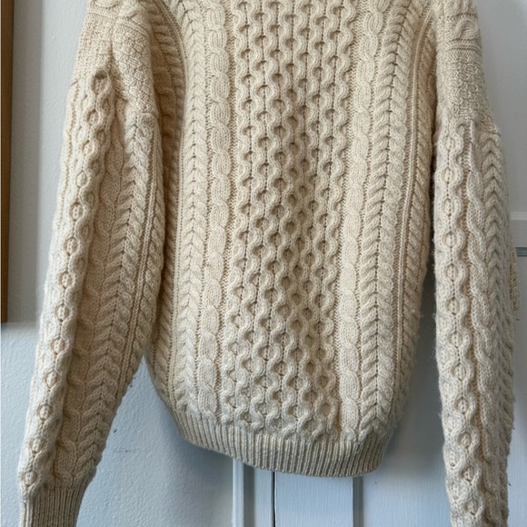 Vintage Carriag Donn Irish Wool Sweater Size Large Cozy Classic Knit Pullover - Picture 4 of 12